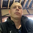 Денис, 33 года