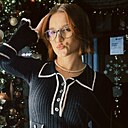 Софа, 22 года