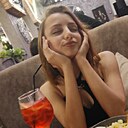 Настя, 24 года