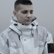 Фотография мужчины Денис, 22 года из г. Лунинец