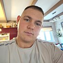 Макс, 34 года