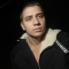 Фотография мужчины Данил, 18 лет из г. Минусинск