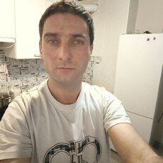 Фотография мужчины Tolik, 30 лет из г. Краснодар