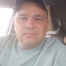 Фотография мужчины Серьёзный Малай, 42 года из г. Октябрьский (Башкортостан)