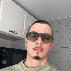 Фотография мужчины Алекс, 19 лет из г. Петропавловск-Камчатский