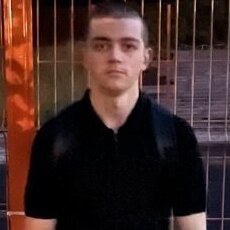 Фотография мужчины Артём, 20 лет из г. Калуга