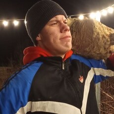 Фотография мужчины Матвей, 18 лет из г. Оса