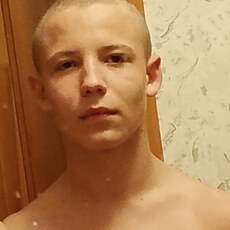 Фотография мужчины Александр, 18 лет из г. Ханты-Мансийск