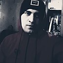 Динис, 33 года