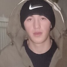 Фотография мужчины Tojiddinovvvv, 18 лет из г. Рязань