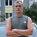 Роман, 22 года