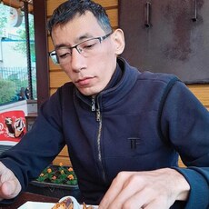 Фотография мужчины Нуржан, 31 год из г. Усть-Каменогорск