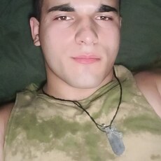 Фотография мужчины Максим, 26 лет из г. Ростов-на-Дону