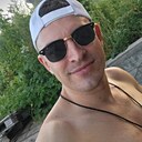 Михаил, 33 года