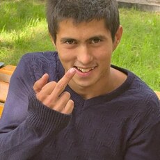 Фотография мужчины Усеин, 18 лет из г. Симферополь