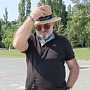 Виктор, 66 лет