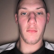 Фотография мужчины Artem, 19 лет из г. Лодзь