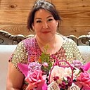 Акмарал, 50 лет