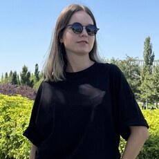 Фотография девушки Алина, 19 лет из г. Ростов-на-Дону