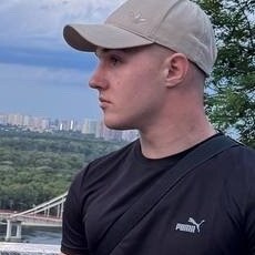 Фотография мужчины Саша, 23 года из г. Сновск