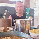 Макс, 42 года