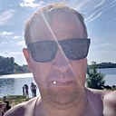 Менссс, 42 года