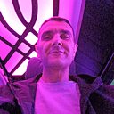 Женя, 33 года