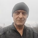 Юрий, 61 год