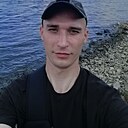 Максим, 33 года