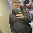 Максим, 19 лет