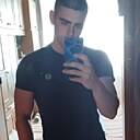 Артем, 19 лет