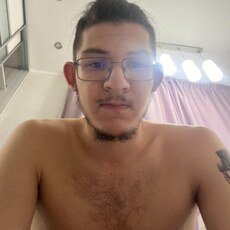 Фотография мужчины Михаил, 19 лет из г. Улан-Удэ