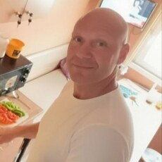 Фотография мужчины Андрей, 45 лет из г. Сургут