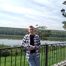 Фотография мужчины Максим, 22 года из г. Белово