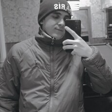 Фотография мужчины Парвиз, 21 год из г. Астана