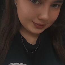 Фотография девушки Марина, 21 год из г. Саратов