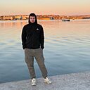 Валера, 25 лет