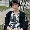 Максим, 24 года