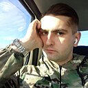 Максим, 22 года