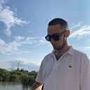 Артём, 18 лет