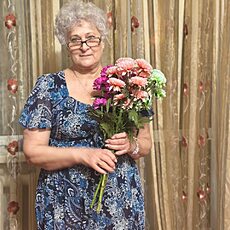 Фотография девушки Татьяна, 71 год из г. Омск