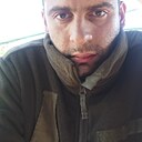 Никто, 32 года