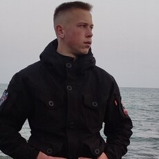 Фотография мужчины Максим, 18 лет из г. Белогорск (Крым)