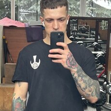 Фотография мужчины Ваня, 25 лет из г. Варшава