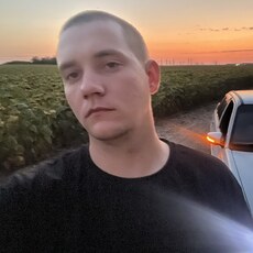 Фотография мужчины Артемий, 23 года из г. Новочеркасск