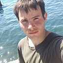 Максим, 21 год