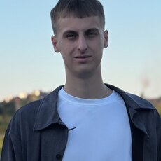 Фотография мужчины Илья, 23 года из г. Орск