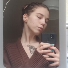 Фотография девушки Лена, 21 год из г. Санкт-Петербург