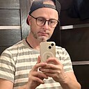 Миша, 43 года