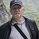 Анатолий, 61 год